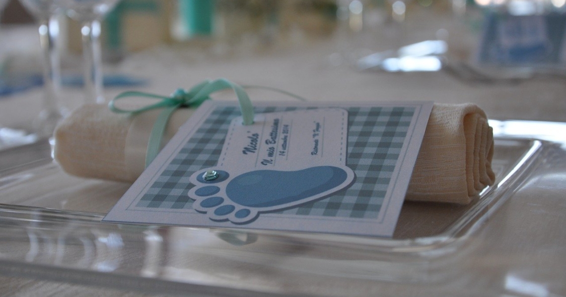 Was Schenkt Man Zur Taufe Als Großeltern Was schenkt man zur Taufe? Wir haben Antworten & 12 Ideen